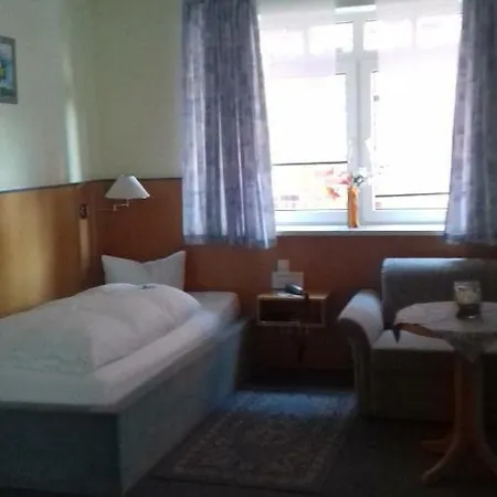 Diekgerdes Standard Hotel